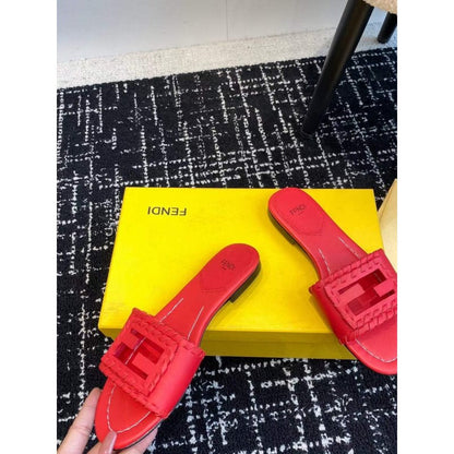 Fendi Flat Slippers  SH011075