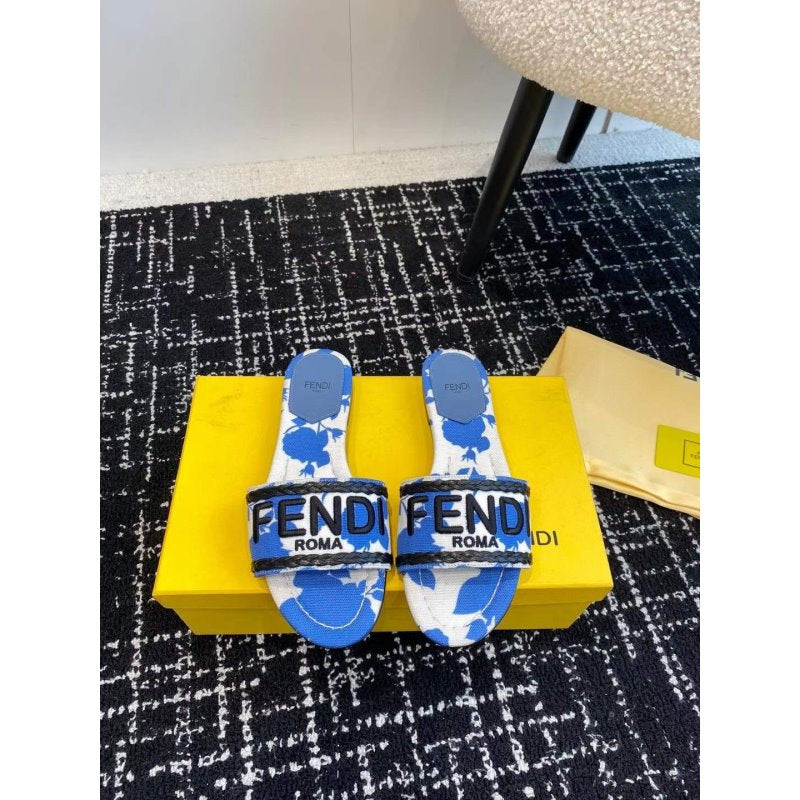 Fendi Flat Slippers  SH011076