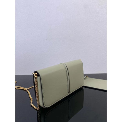 Fendi Leather Chain Bag BG0525193