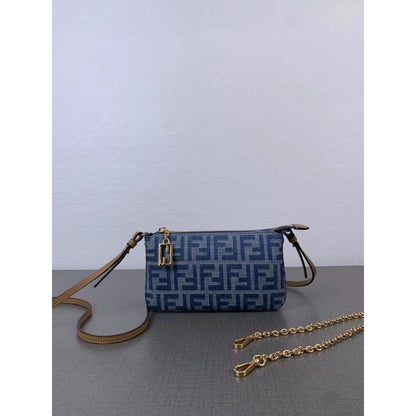 Fendi Shoulder Bag BG0525210
