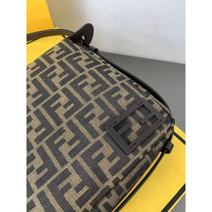 Fendi Underarm Bag BG0525207