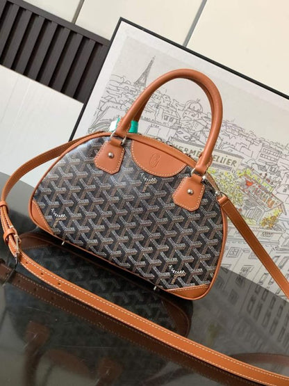 Goyard Medium Ball Bag BG02626