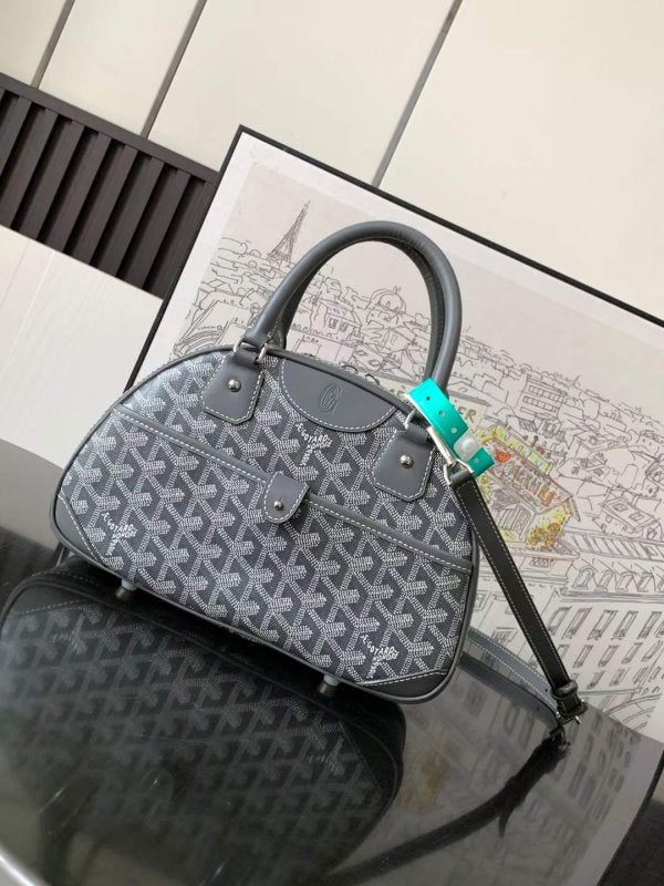 Goyard Medium Ball Bag BG02632