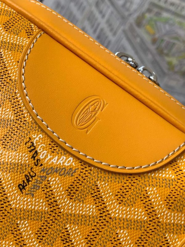 Goyard Medium Bread Bag BG02640