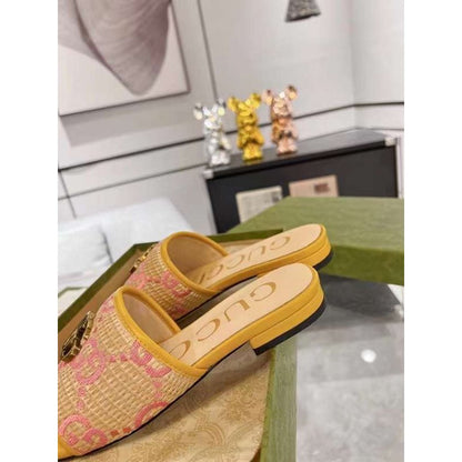 Gucci Flat Sandals SH010207