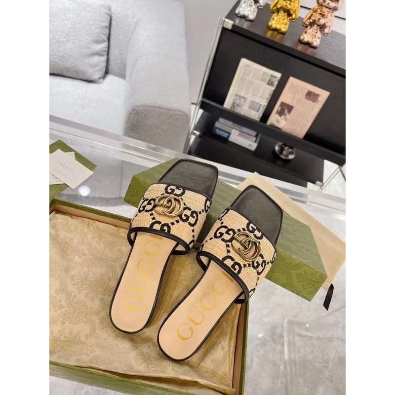 Gucci Flat Sandals SH010211