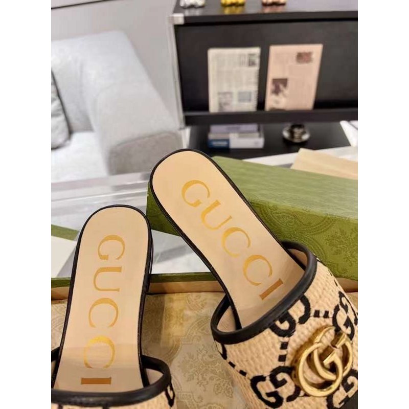 Gucci Flat Sandals SH010211