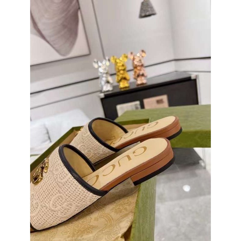 Gucci Flat Sandals SH010212