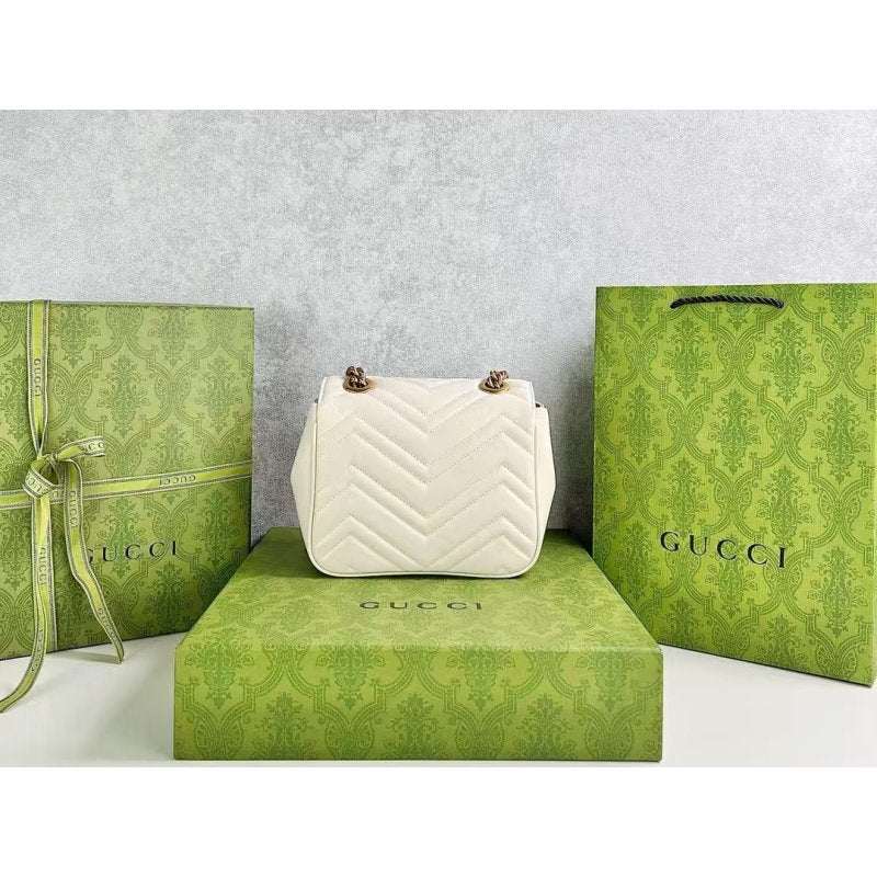 Gucci GG Marmont Fang Hand Bag BG0525235