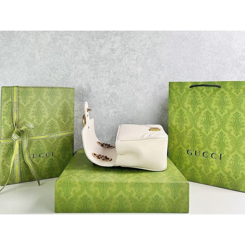Gucci GG Marmont Fang Hand Bag BG0525235