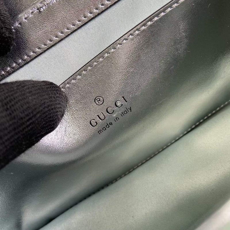 Gucci GG Marmont Shoulder Bag BG02940