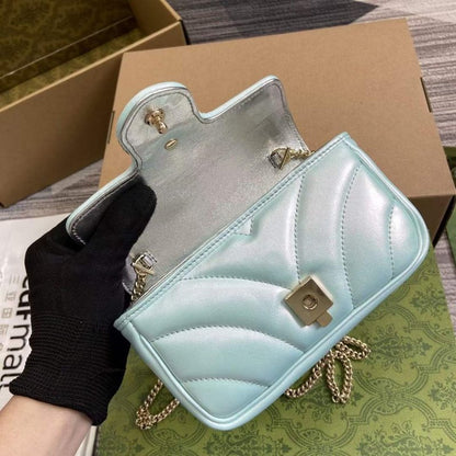 Gucci GG Marmont Shoulder Bag BG02946