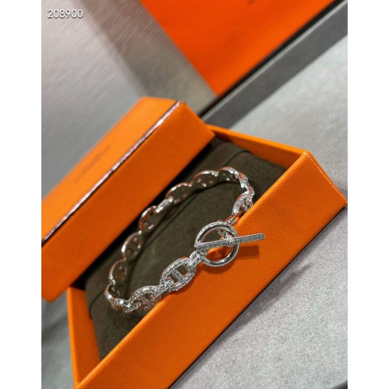 Hermes  Farandole Pig Nose Bracelet JWLH0003