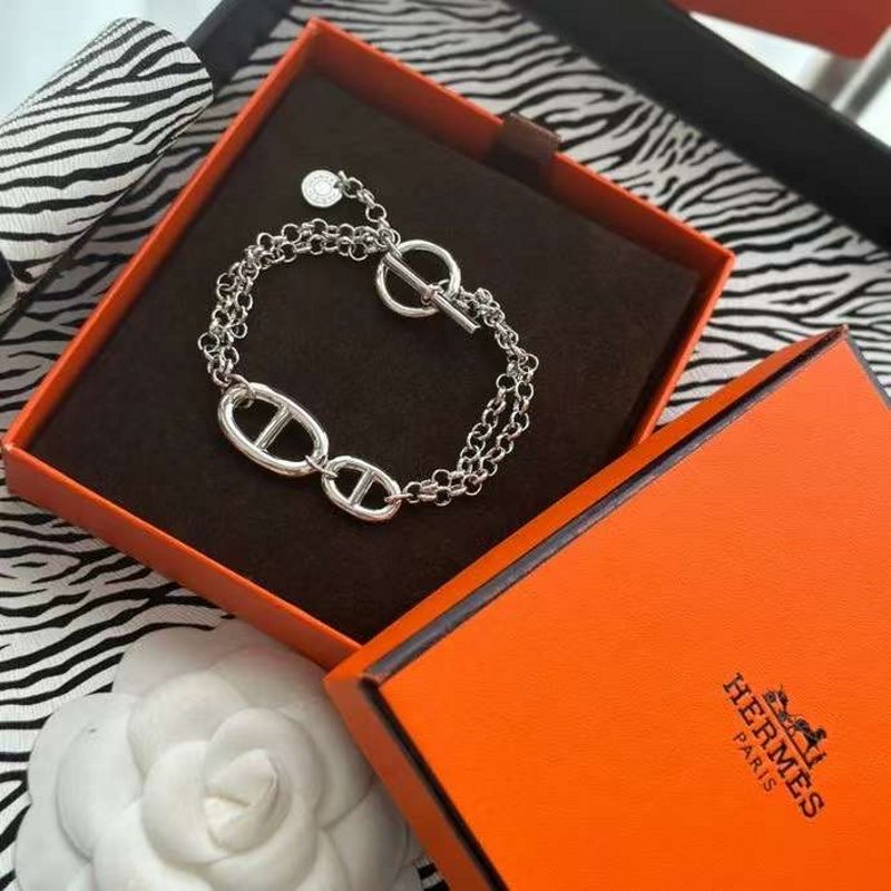 Hermes  Farandole Pig Nose Bracelet JWLH0019