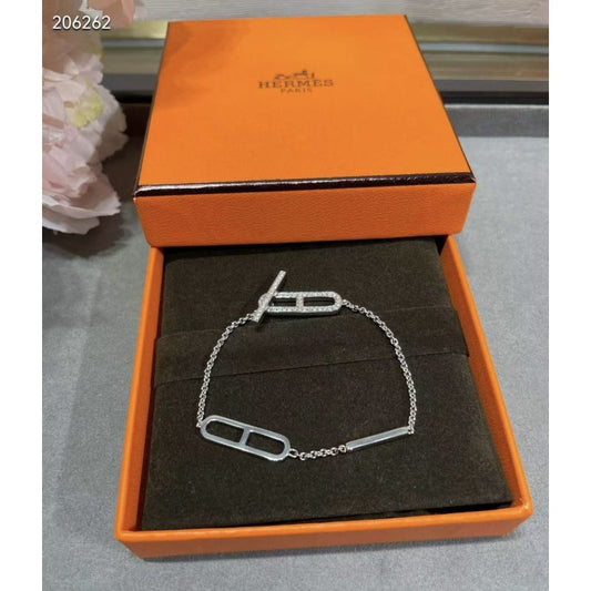 Hermes  Farandole Pig Nose Diamond Bracelet JWLH0028
