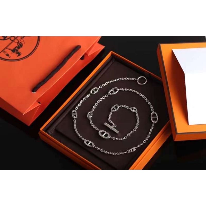 Hermes  Farandole Pig Nose Necklace JWLH0001