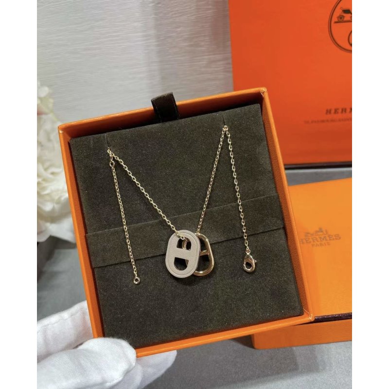 Hermes  Farandole Pig Nose Necklace JWLH0045