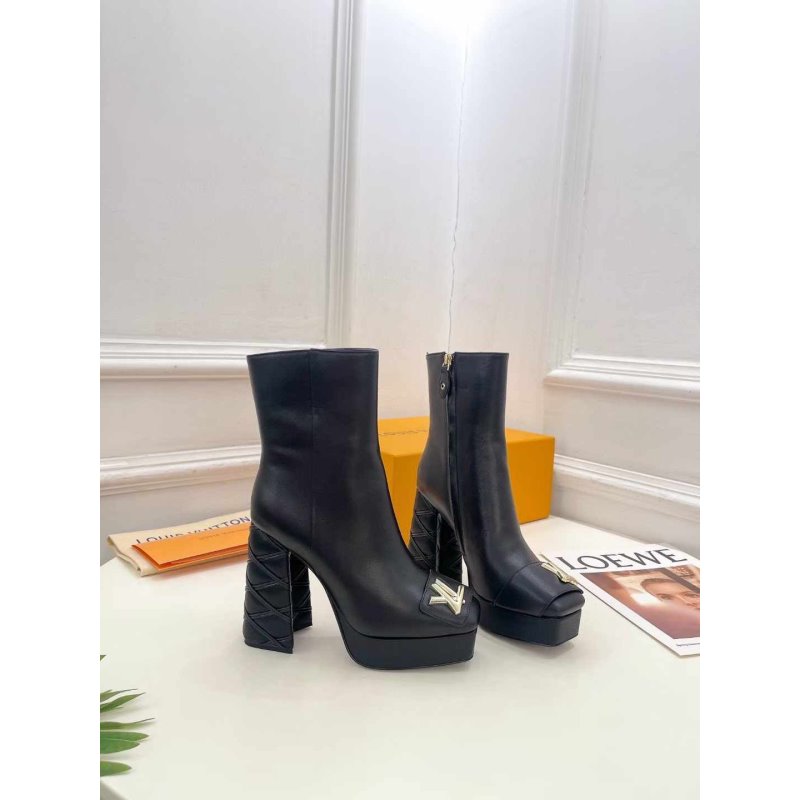 Louis Viutton Ankle Boots SH020001