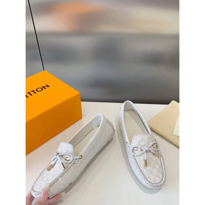 Louis Viutton Butterfly knot Flat Shoes SH010438