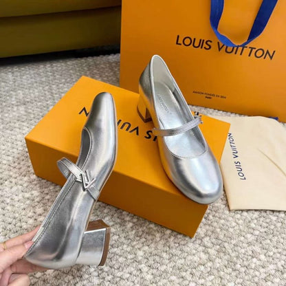 Louis Viutton Thick Heeled Sandals SH011004