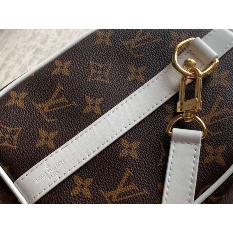 Louis Vuitton Bandouliere Bag BG02863