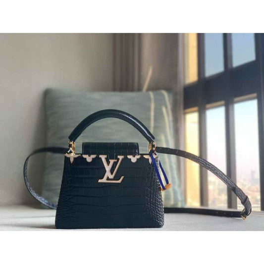 Louis Vuitton Capucnes Mini Hand Bag BGDC0084