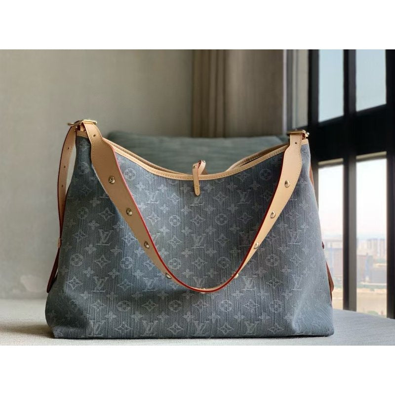 Louis Vuitton CarryAll Hand Bag BG0525086
