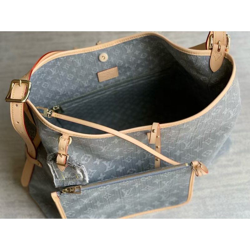 Louis Vuitton CarryAll Hand Bag BG0525086