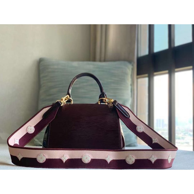Louis Vuitton Cluny Mini Bag BG030513