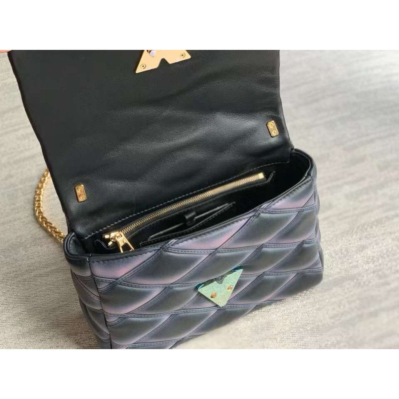 Louis Vuitton GO 14 Teist MM Bag BG02848