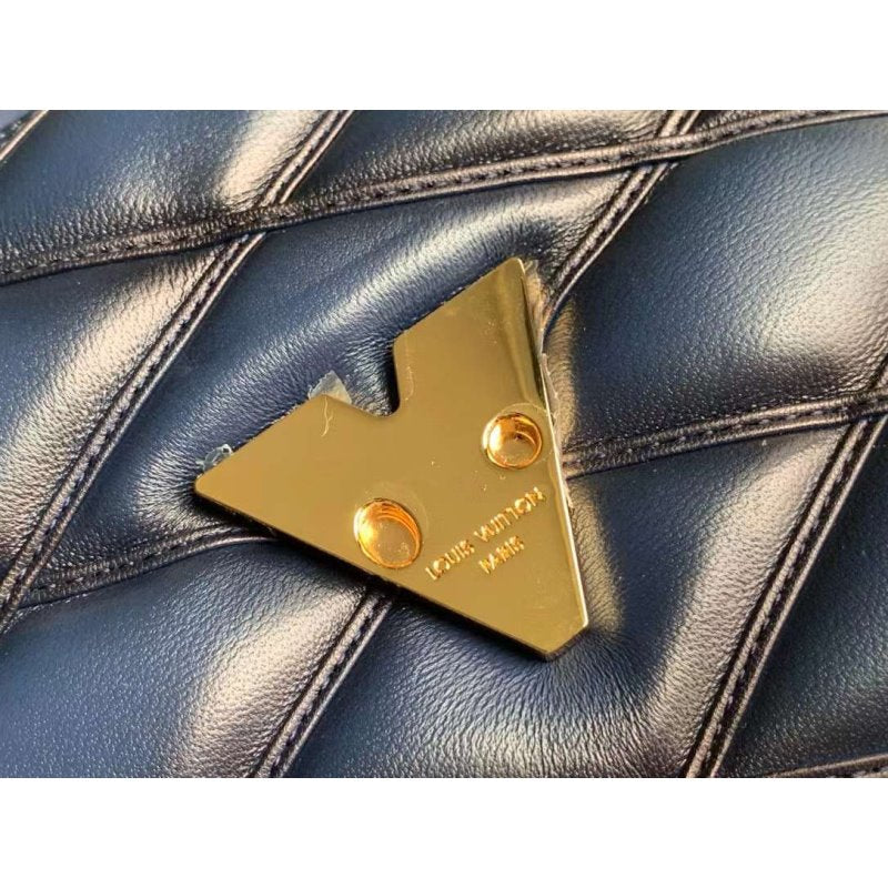 Louis Vuitton GO 14 Teist MM Bag BG02849