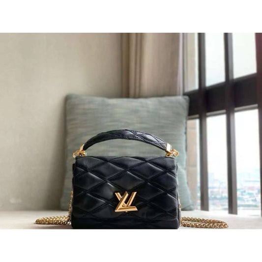 Louis Vuitton GO 14 Teist MM Bag BG02853
