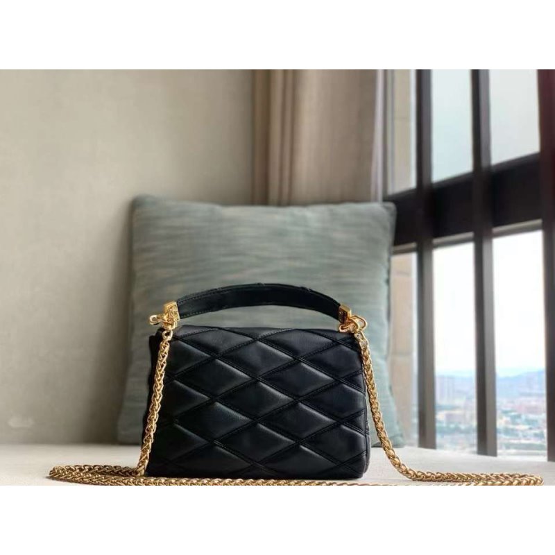 Louis Vuitton GO 14 Teist MM Bag BG02853
