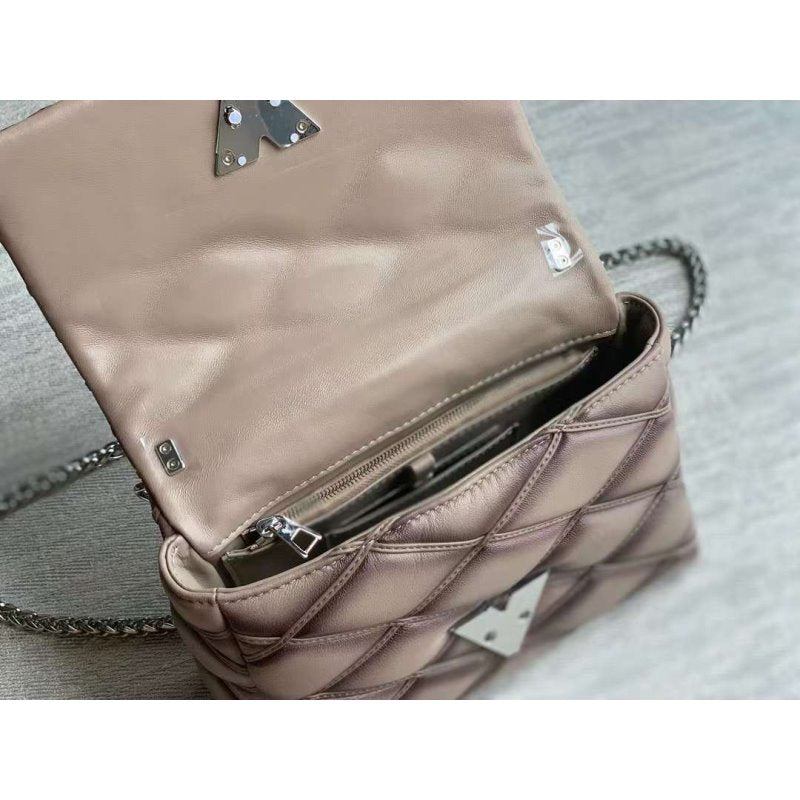 Louis Vuitton GO 14 Teist MM Bag BG02855