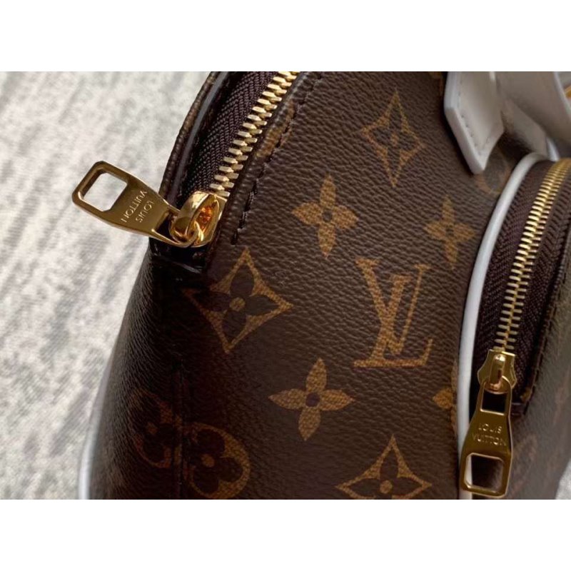 Louis Vuitton Hang Bag BG02864