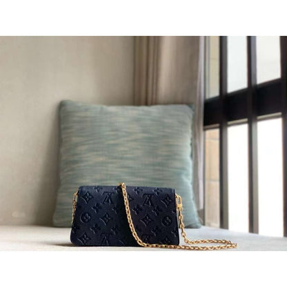 Louis Vuitton Metis Hand Bag BG030516