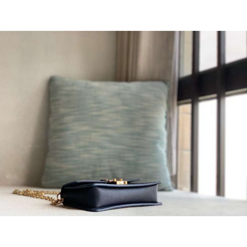 Louis Vuitton Metis Hand Bag BG030516