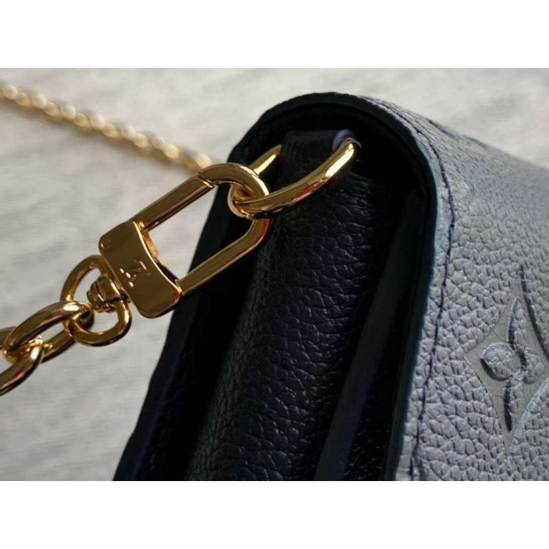 Louis Vuitton Metis Hand Bag BG030516