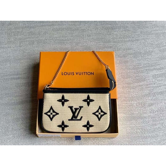 Louis Vuitton Mini Pochette Bag BG02856