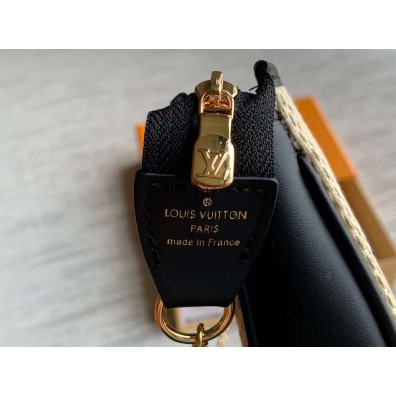 Louis Vuitton Mini Pochette Bag BG02856