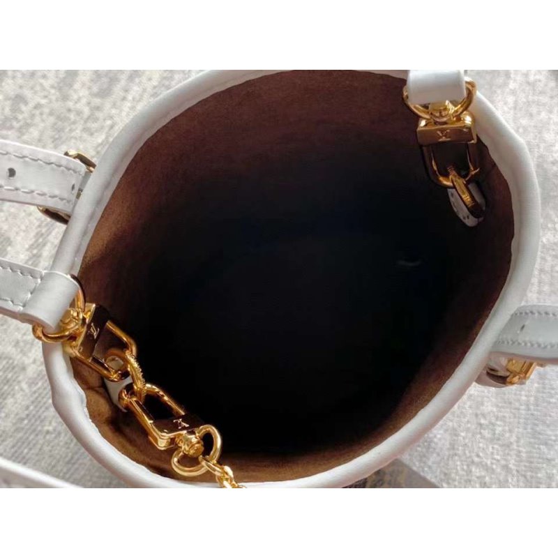 Louis Vuitton Nano Bucket Bag BG02866