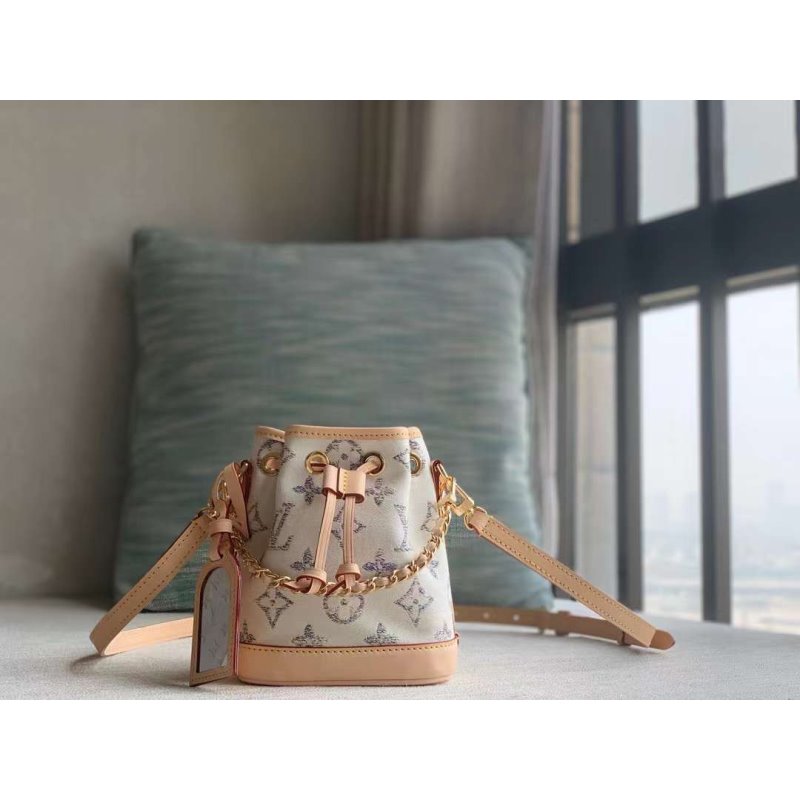 Louis Vuitton Nano Neo Bag BG02843