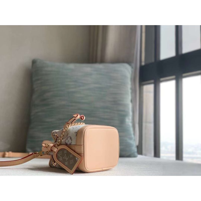 Louis Vuitton Nano Neo Bag BG02843