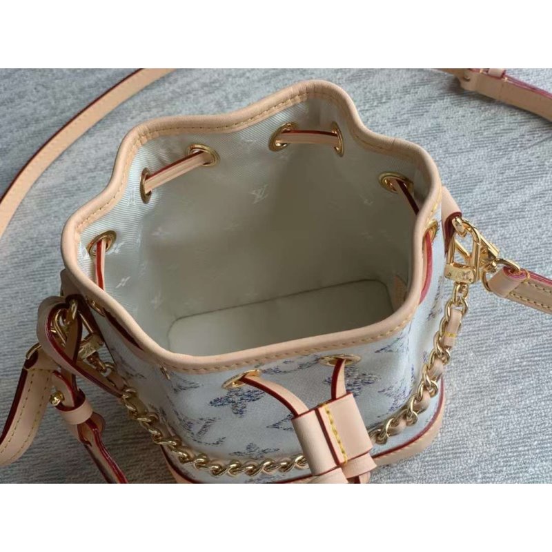 Louis Vuitton Nano Neo Bag BG02843