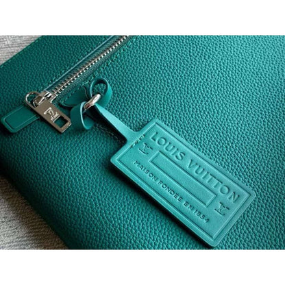 Louis Vuitton Pochette Ipad Bag BG02858