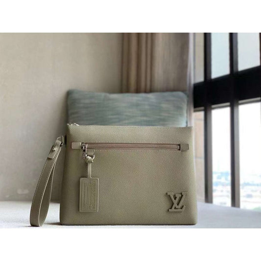 Louis Vuitton Pochette Ipad Bag BG02859