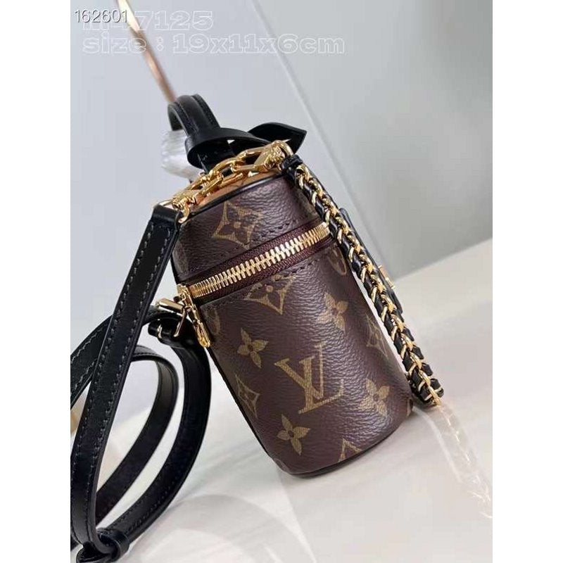 Louis Vuitton Pouch Bag BG02894