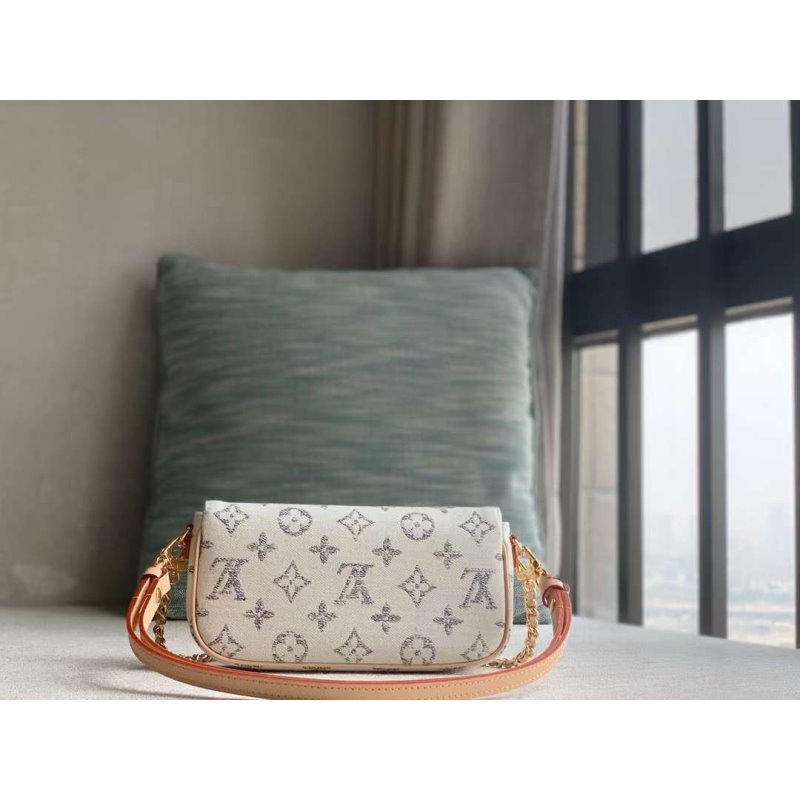 Louis Vuitton WOC Mini Bag BG02842