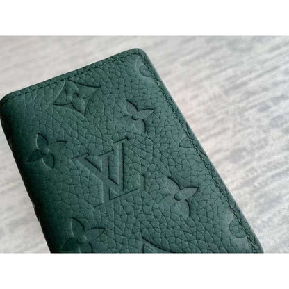 Louis Vuitton Wallet BG02838