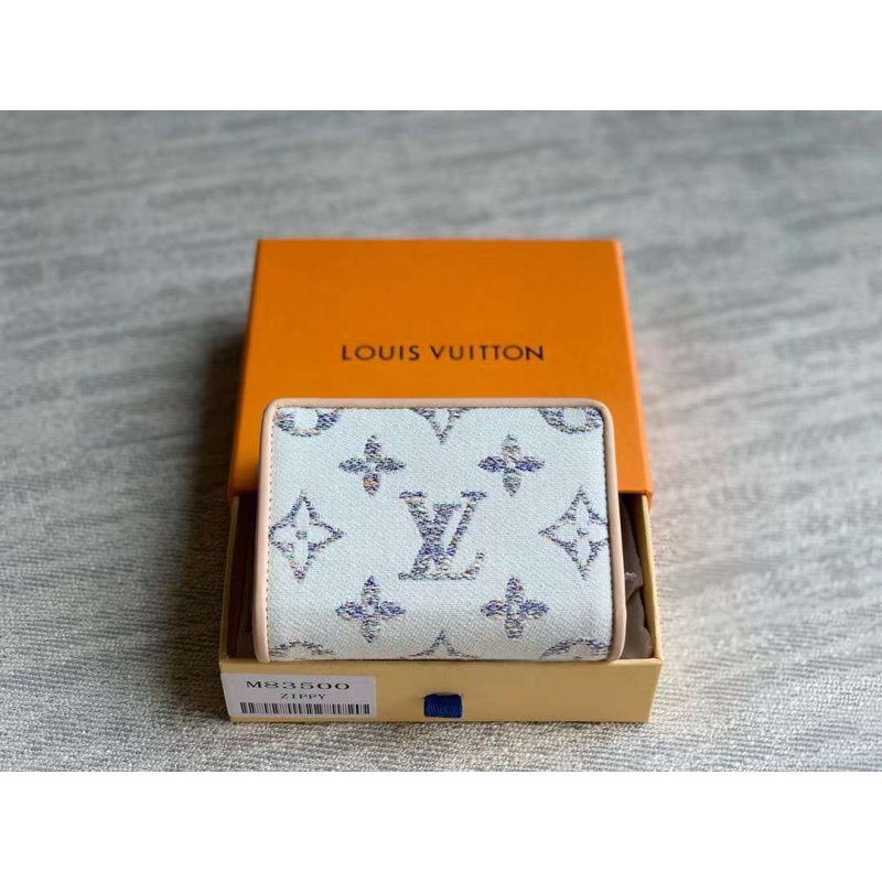 Louis Vuitton Wallet BG02982